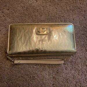 Michael Kors Signature Mirror Metallic Continental Wallet- Jet set wristlet